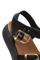 Kadın Siyah Tokalı Kalın Tabanlı Deri Sandalet | Derimod