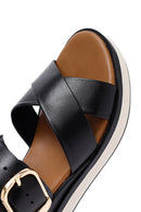 Kadın Siyah Bilekten Tokalı Kalın Tabanlı Deri Sandalet | Derimod