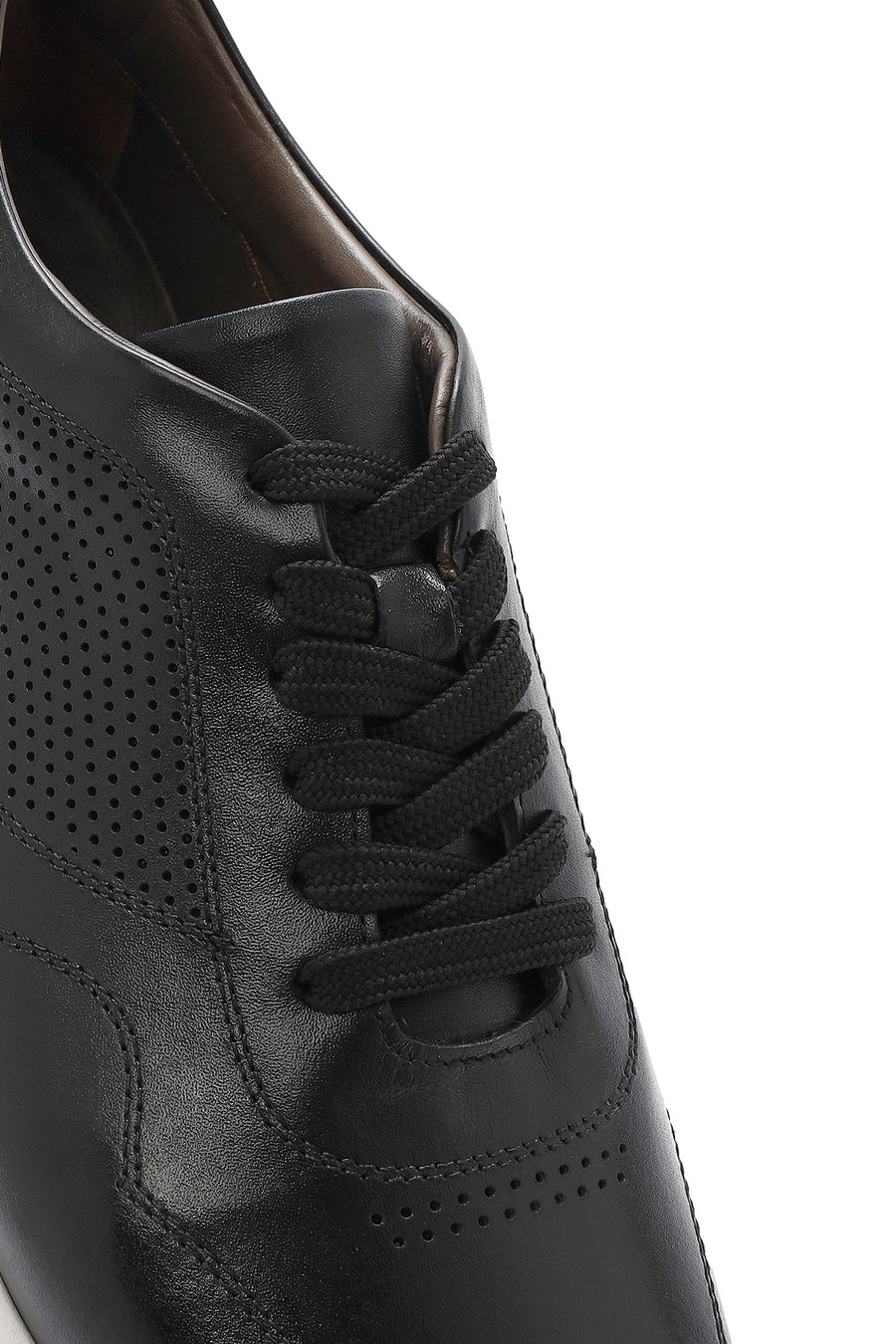 Erkek Siyah Bağcıklı Kalın Tabanlı Deri Sneaker