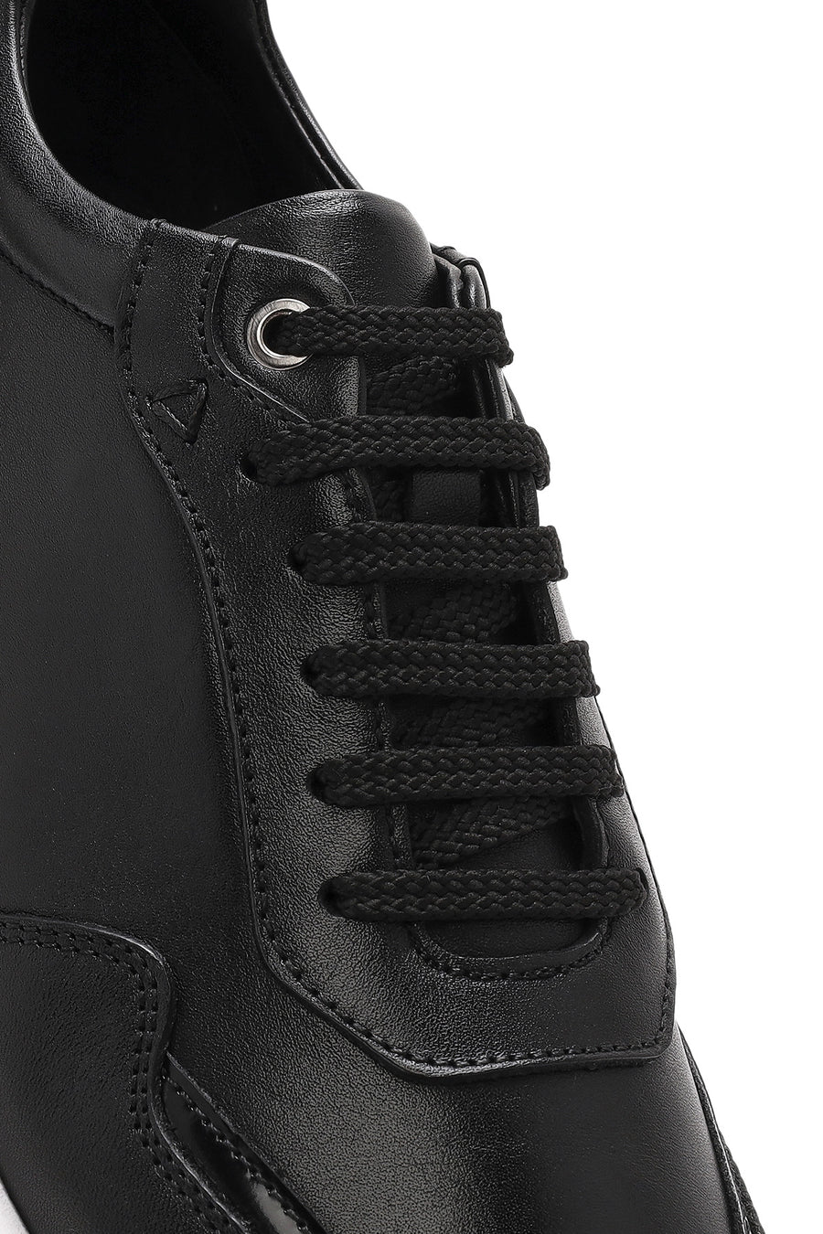 Erkek Siyah Bağcıklı Kalın Tabanlı Deri Sneaker