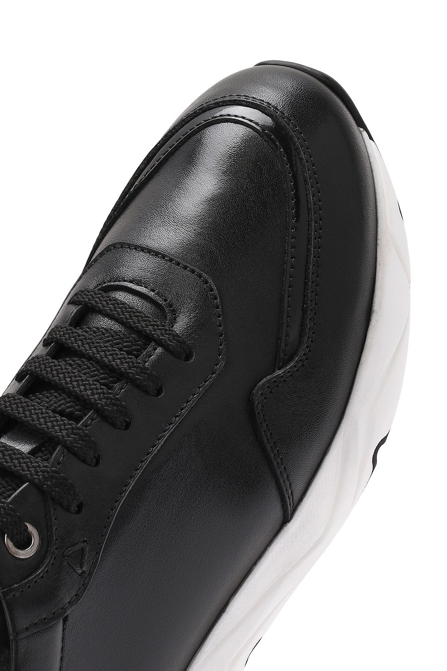 Erkek Siyah Bağcıklı Kalın Tabanlı Deri Sneaker