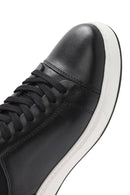 Erkek Siyah Bağcıklı Deri Sneaker | Derimod