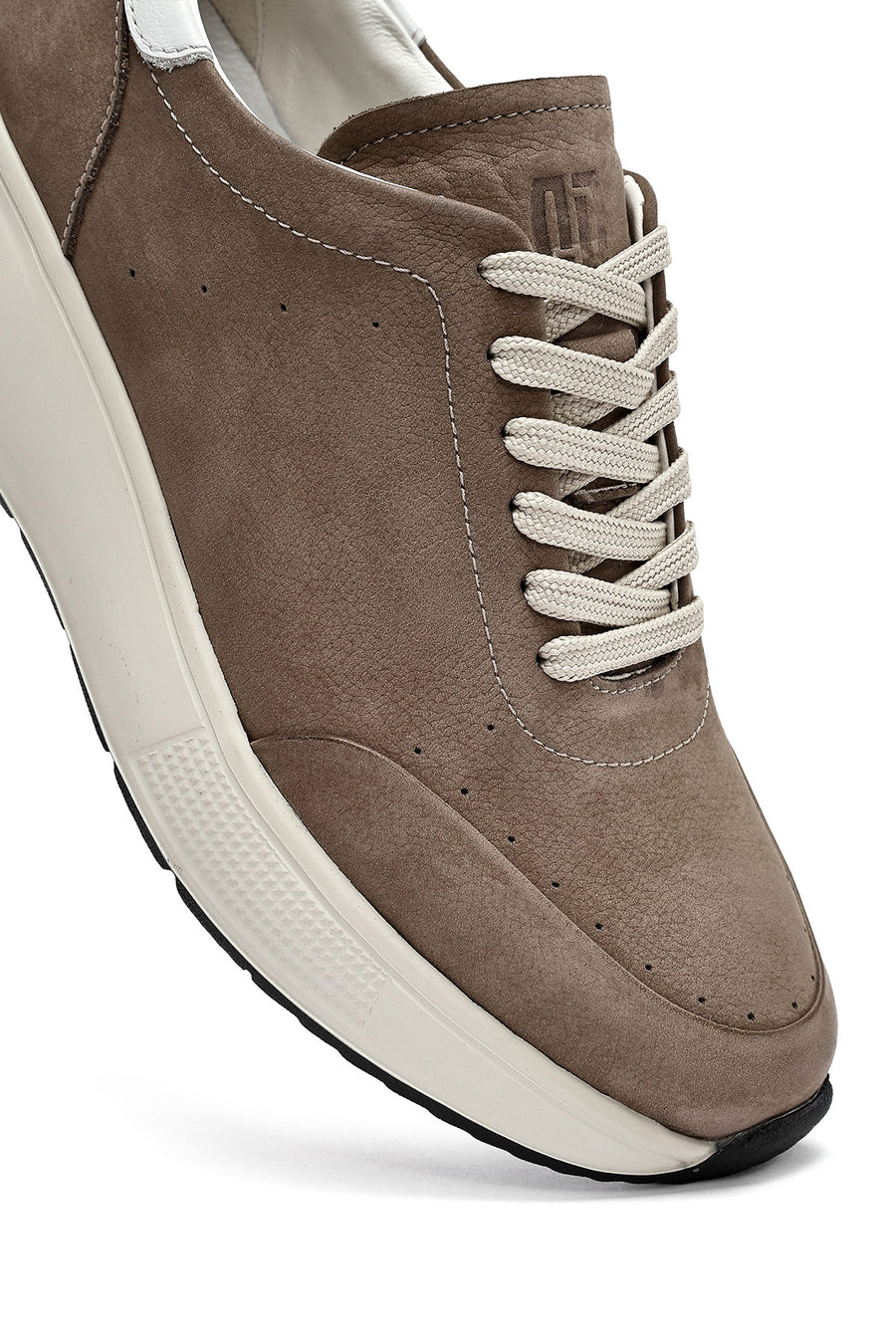 Erkek Vizon Bağcıklı Kalın Tabanlı Nubuk Deri Sneaker