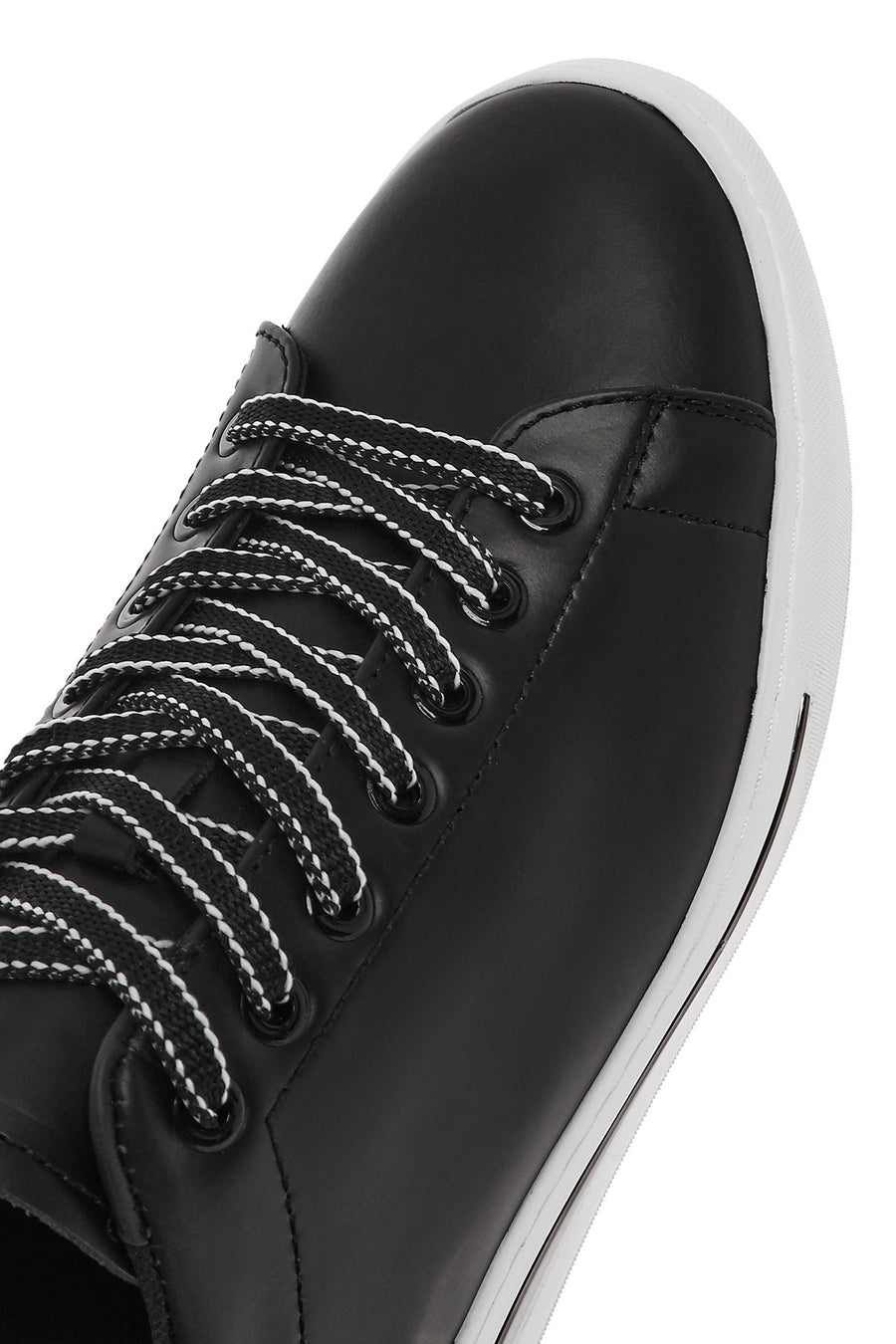 Men's Black Lace-up Leather Sneaker