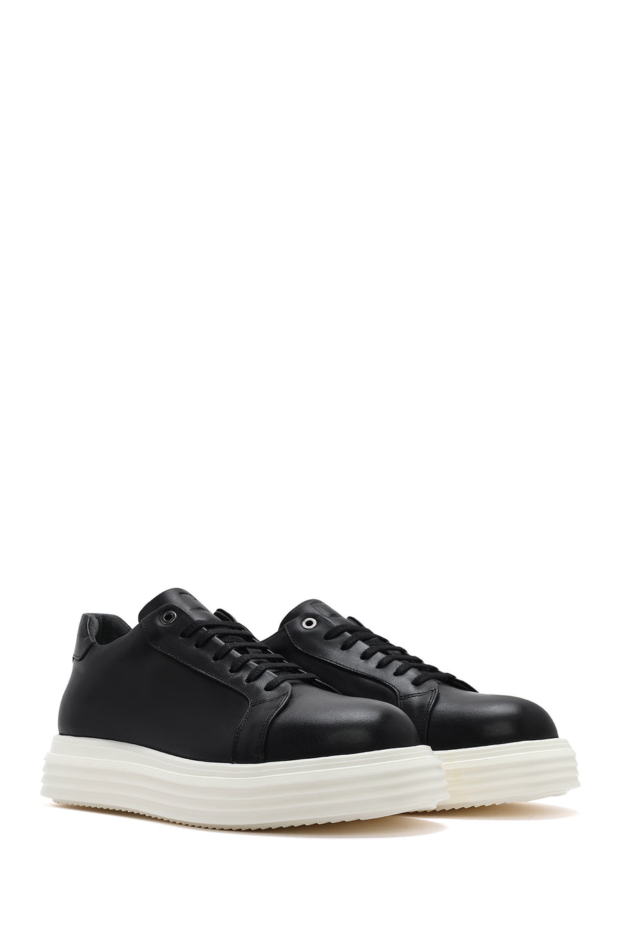 Men's Black Thick Sole Lace Up Leather Sneaker