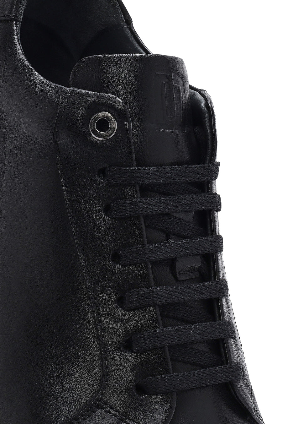 Men's Black Thick Sole Lace Up Leather Sneaker