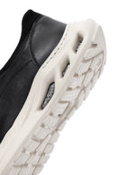 Erkek Siyah Bağcıklı Kalın Tabanlı Deri Sneaker | Derimod