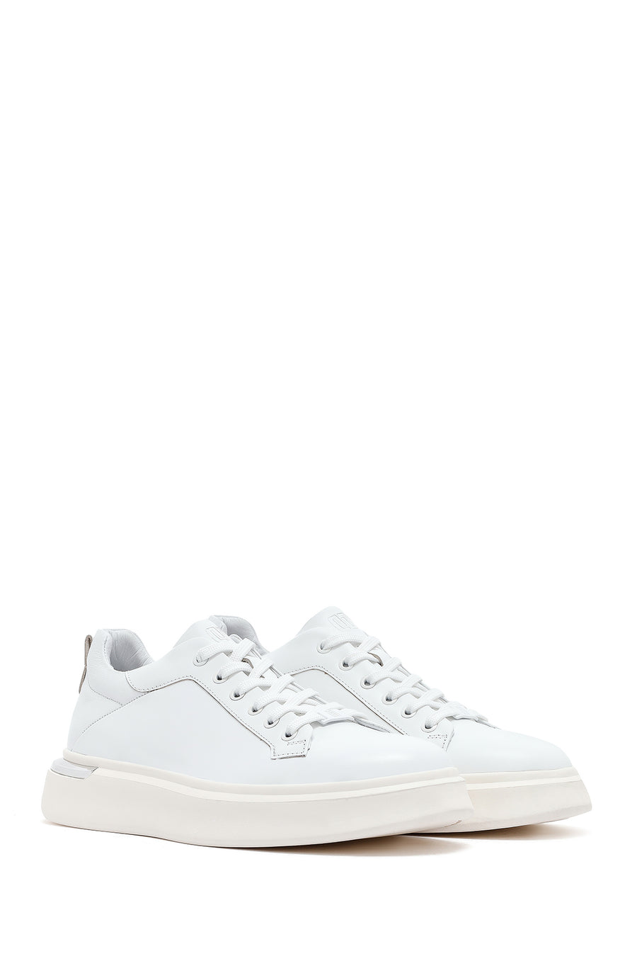 Erkek Beyaz Bağcıklı Kalın Tabanlı Deri Sneaker