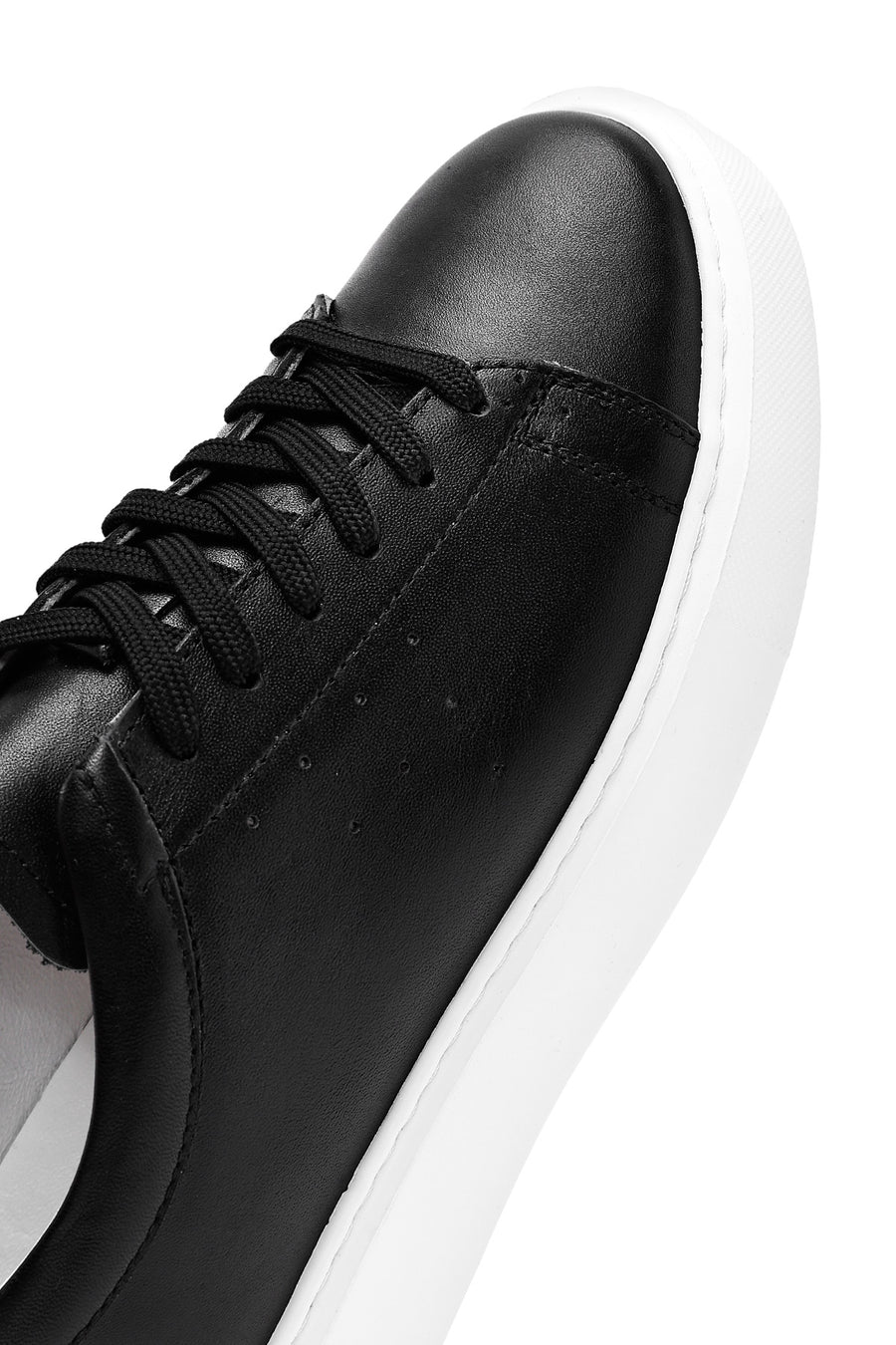 Erkek Siyah Bağcıklı Kalın Tabanlı Deri Sneaker