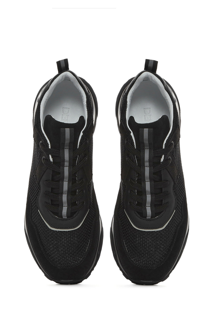 Men's Black Lace-up Leather Sneaker