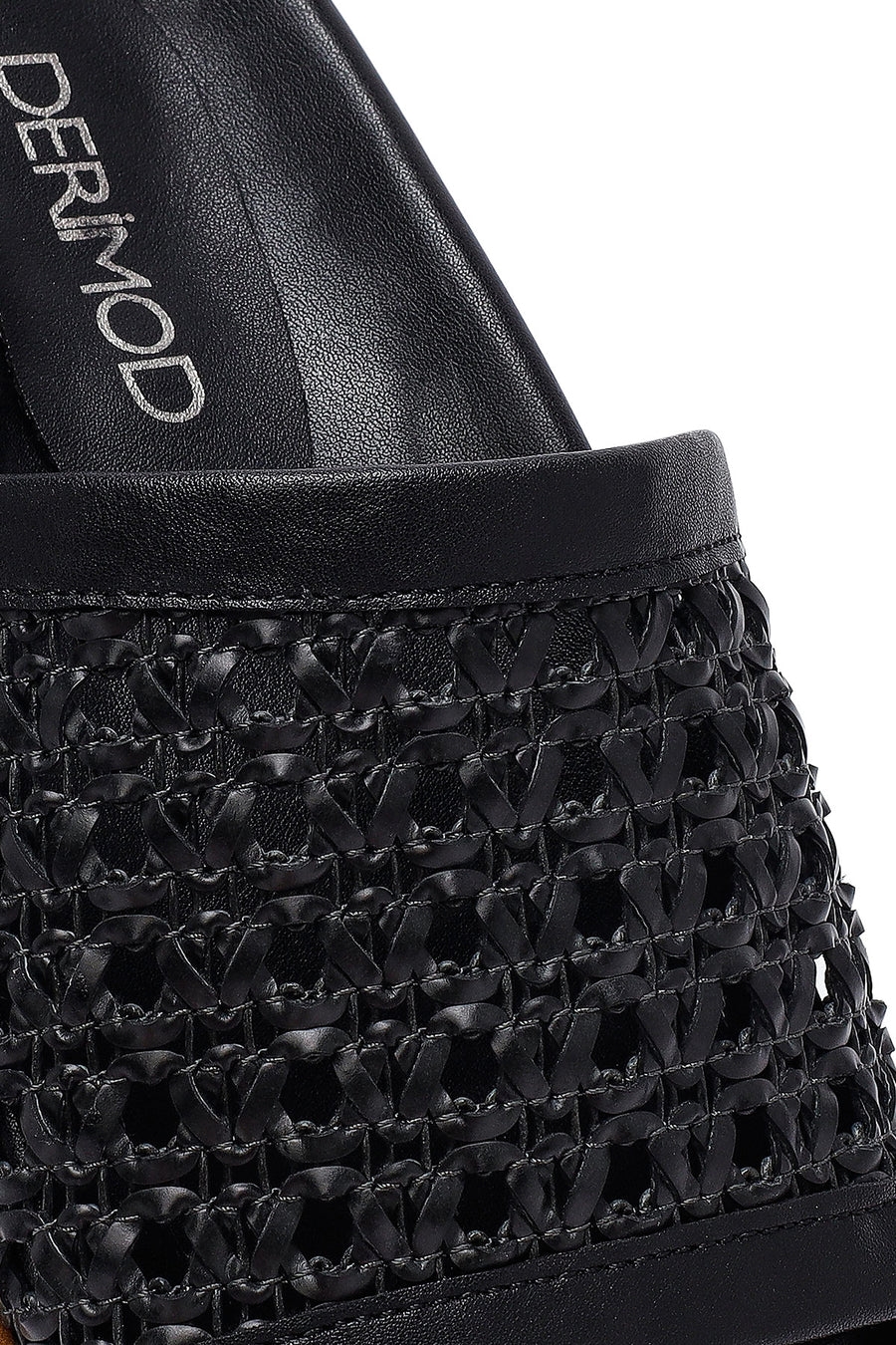 Woman Black Knitted Slippers