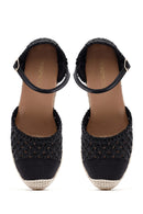 Kadın Siyah Bilekten Tokalı Örgülü Dolgu Topuklu Espadril Sandalet | Derimod