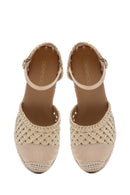 Kadın Krem Bilekten Tokalı Örgülü Dolgu Topuklu Espadril Sandalet | Derimod