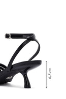 Kadın Siyah Bilekten Tokalı Kısa İnce Topuklu Sandalet | Derimod