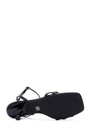 Kadın Siyah Bilekten Tokalı Kısa İnce Topuklu Sandalet | Derimod