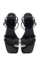 Kadın Siyah Bilekten Tokalı Kısa İnce Topuklu Sandalet | Derimod