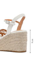 Kadın Beyaz Bilekten Tokalı Dolgu Topuklu Örgü Sandalet | Derimod