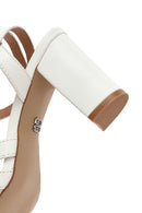 Kadın Beyaz Bilekten Bantlı Kalın Topuklu Sandalet | Derimod