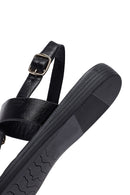 Kadın Siyah Aksesuar Detaylı Sandalet | Derimod