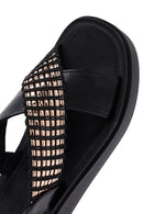 Kadın Siyah Kalın Tabanlı Taşlı Sandalet | Derimod