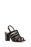 Kadın Siyah Bilekten Tokalı Kalın Topuklu Sandalet | Derimod