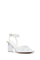 Kadın Beyaz Bilekten Tokalı Taşlı Şeffaf Kalın Topuklu Sandalet | Derimod