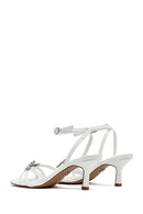 Kadın Beyaz Bilekten Tokalı Taşlı İnce Kısa Topuklu Sandalet | Derimod