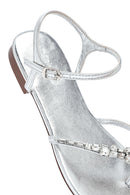 Kadın Gümüş Taşlı Parmak Arası Sandalet | Derimod