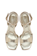 Kadın Altın Bilekten Tokalı Yüksek Kalın Topuklu Metalik Sandalet | Derimod