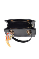 Kadın Siyah Aksesuarlı Klasik Omuz Çantası | Derimod