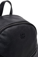 Kadın Siyah Aksesuarlı Sırt Çantası | Derimod