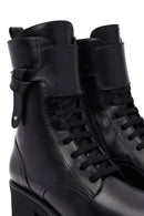 Kadın Siyah Fermuarlı Kalın Tabanlı Deri Postal Bot | Derimod