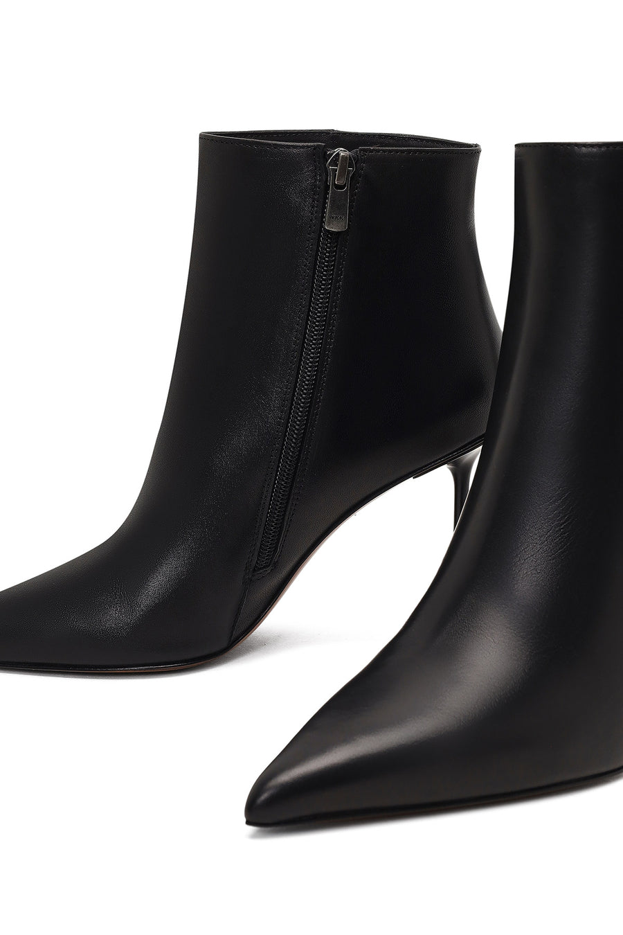 Women's Black Zippered Thin Heeled Leather Boot