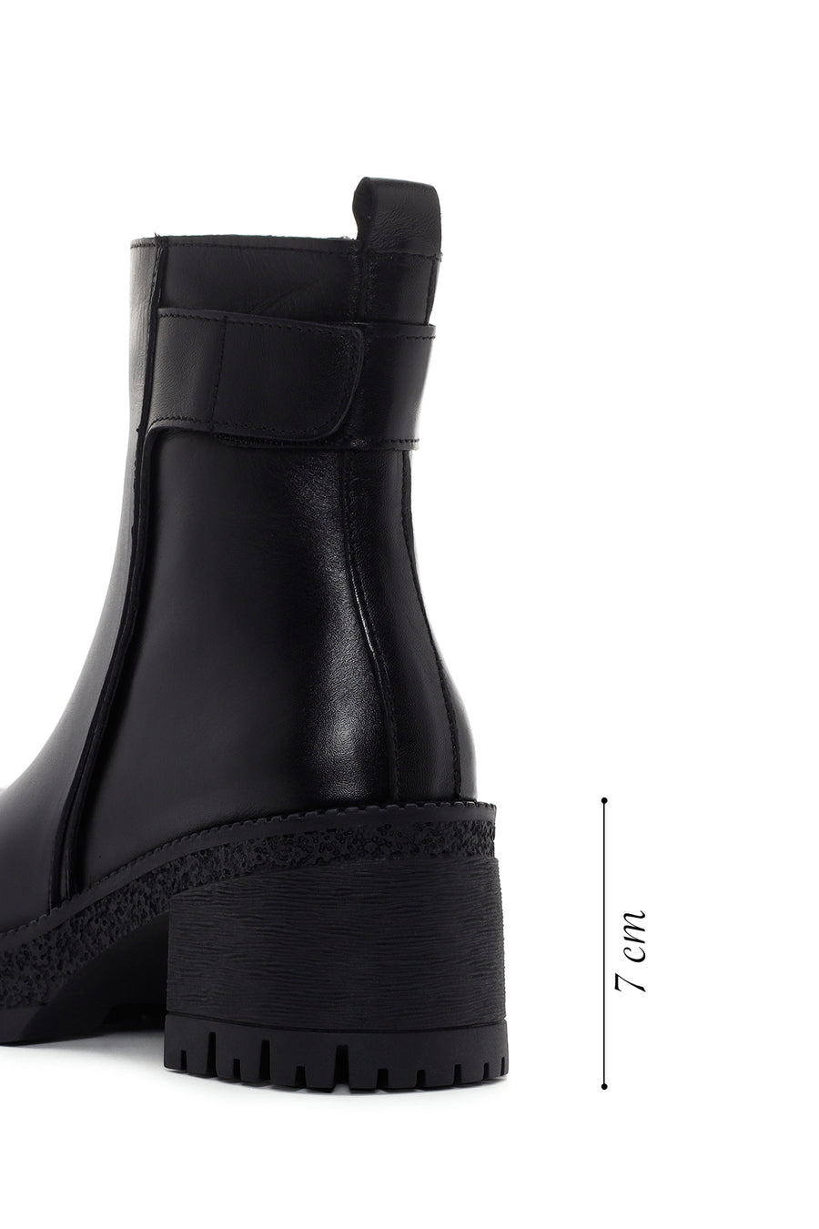 Woman Black Zippered Chunky Heels Leather Boat