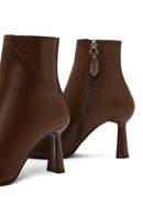 Kadın Kahverengi Fermuarlı İnce Topuklu Deri Bot | Derimod