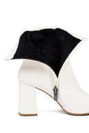 Kadın Krem Fermuarlı Kalın Topuklu Deri Bot | Derimod