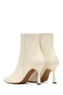 Kadın Krem Fermuarlı İnce Topuklu Deri Bot | Derimod