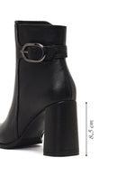 Kadın Siyah Tokalı Fermuarlı Kalın Topuklu Deri Bot | Derimod