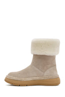 Kadın Bej Kalın Tabanlı Kürk Detaylı Süet Deri Bot | Derimod