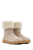 Kadın Bej Kalın Tabanlı Kürk Detaylı Süet Deri Bot | Derimod