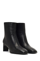 Kadın Siyah Kısa Kalın Topuklu Deri Bot | Derimod