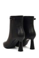 Kadın Siyah Fermuarlı Topuklu Deri Bot | Derimod