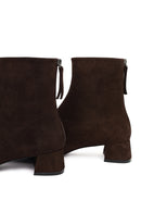 Kadın Kahverengi Fermuarlı Kısa Kalın Topuklu Süet Deri Bot | Derimod