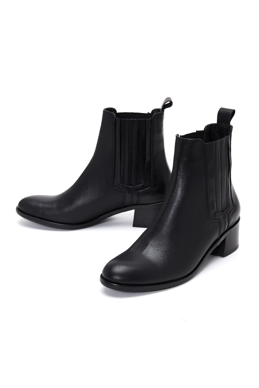 Woman Black Chunky Heels Leather Chelsea Boots