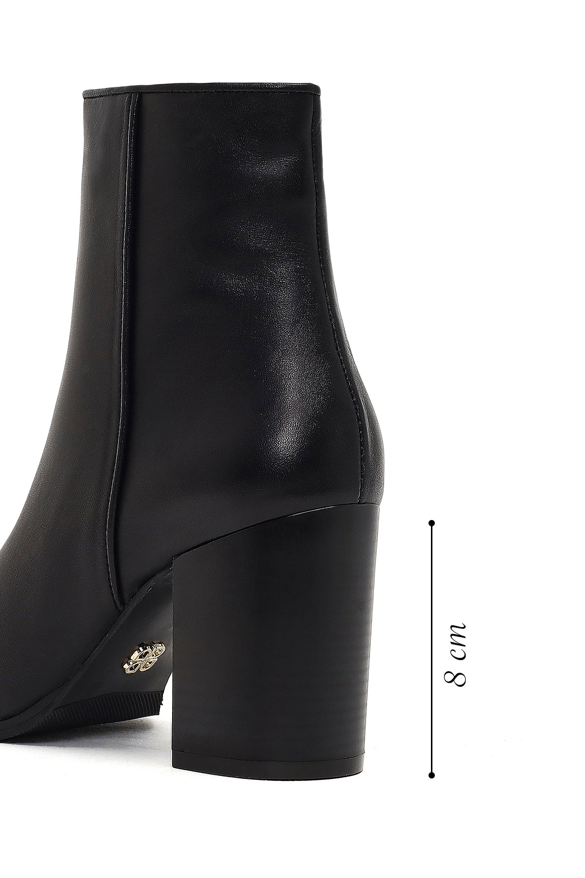 Kadın Siyah Fermuarlı Kalın Topuklu Deri Bot