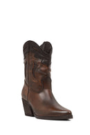 Kadın Kahverengi Kısa Kalın Topuklu Deri Kovboy Bot | Derimod