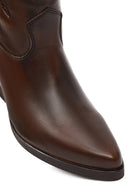 Kadın Kahverengi Kısa Kalın Topuklu Deri Kovboy Bot | Derimod