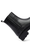 Kadın Siyah Fermuarlı Kalın Tabanlı Deri Bot | Derimod