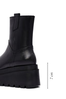 Kadın Siyah Fermuarlı Kalın Tabanlı Deri Bot | Derimod