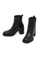 Women's Black Zippered Thick Heeled Leather Boot | Derimod